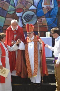 Bishop on scene: CLU hosted Rev. Guy Erwin for his installation as the first openly gay bishop to the Southwest California Synod of the Evangelical Lutheran Church Sept. 21. Photo by Becky Pruett- Staff Photographer