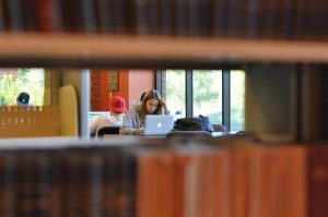 Hitting the books: More and more students are spending extra time studying in the Pearson Library as midterms loom closer.  Photo by Alexa Boldt,  Staff Photographer