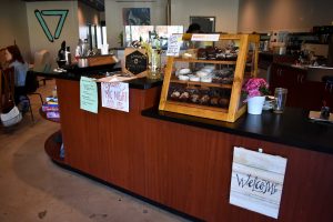 New coffee shop opens: Five07 attracts locals and college students with their late night hours and open mic opportunities. Photo by Natalie Elliott- Photojournalist