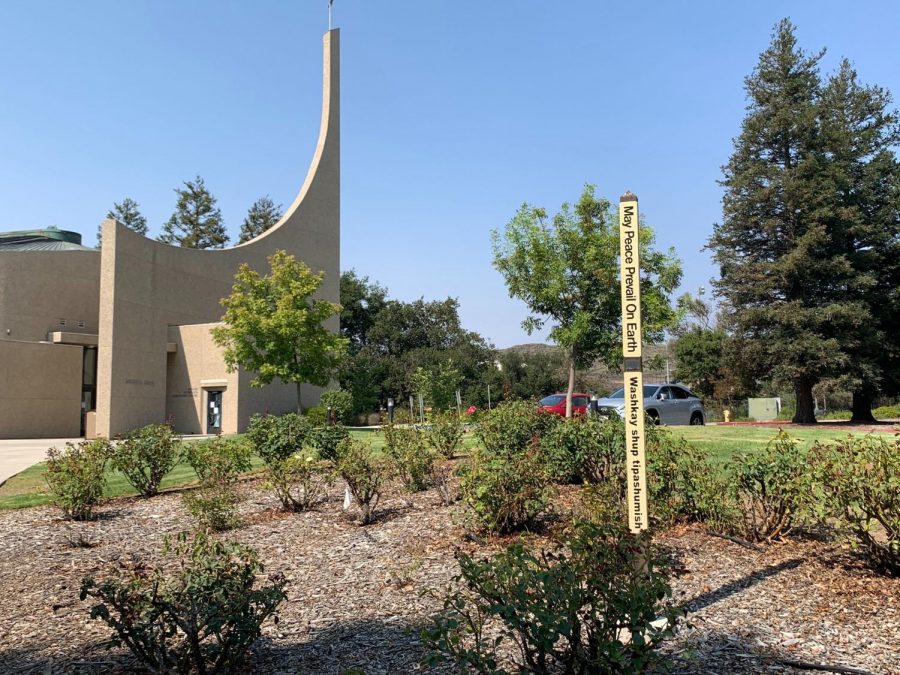 Samuelson Chapel will remain closed for worship despite Ventura Countys transition into the red tier of Gov. Gavin Newsoms tiered reopening plan.