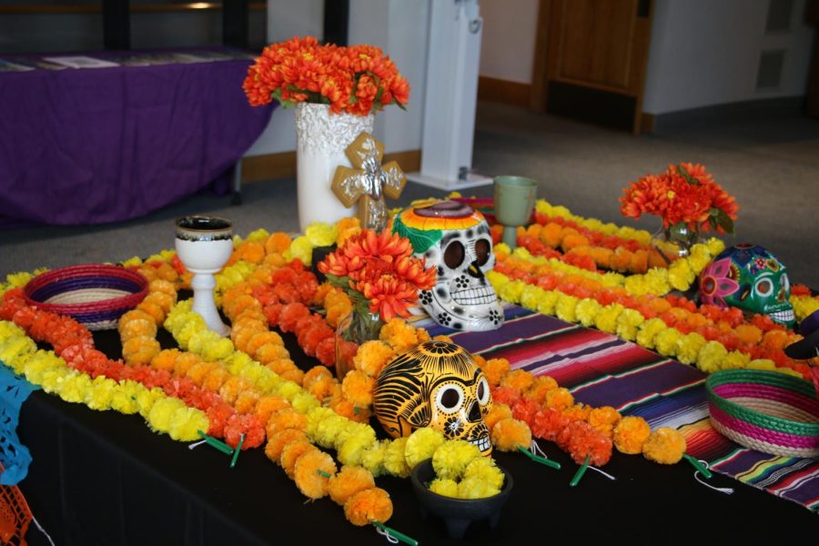 The+Latin+American+Student+Organization+has+an+altar+in+the+Samuelson+Chapel+for+students+to+contribute+items+to.