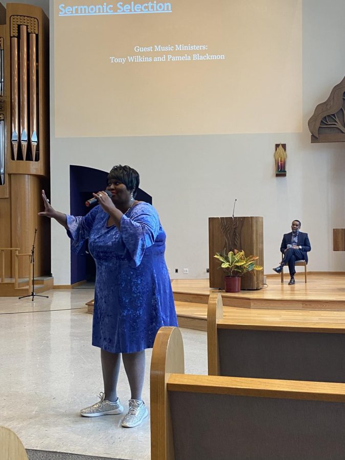 Rev. Scott watches ADLA guest music minister Pamela Blackmon sing the Sermonic Selection at the first chapel service of Black History Month at Cal Lutheran on February 2 at 11:25 p.m. Services will continue at the same time at Samuelson Chapel every Thursday this February. 